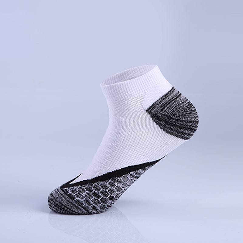 Men Autumn Winter Socks Towel Bottom Thick Sports Socks Comfortable Breathable Outdoor Basketball Socks